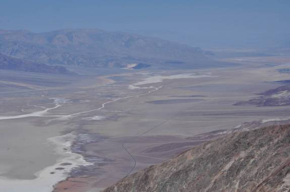Death Valley visto do mirante Dante´s View, no Death Valley National Park, na Califórnia - EUA